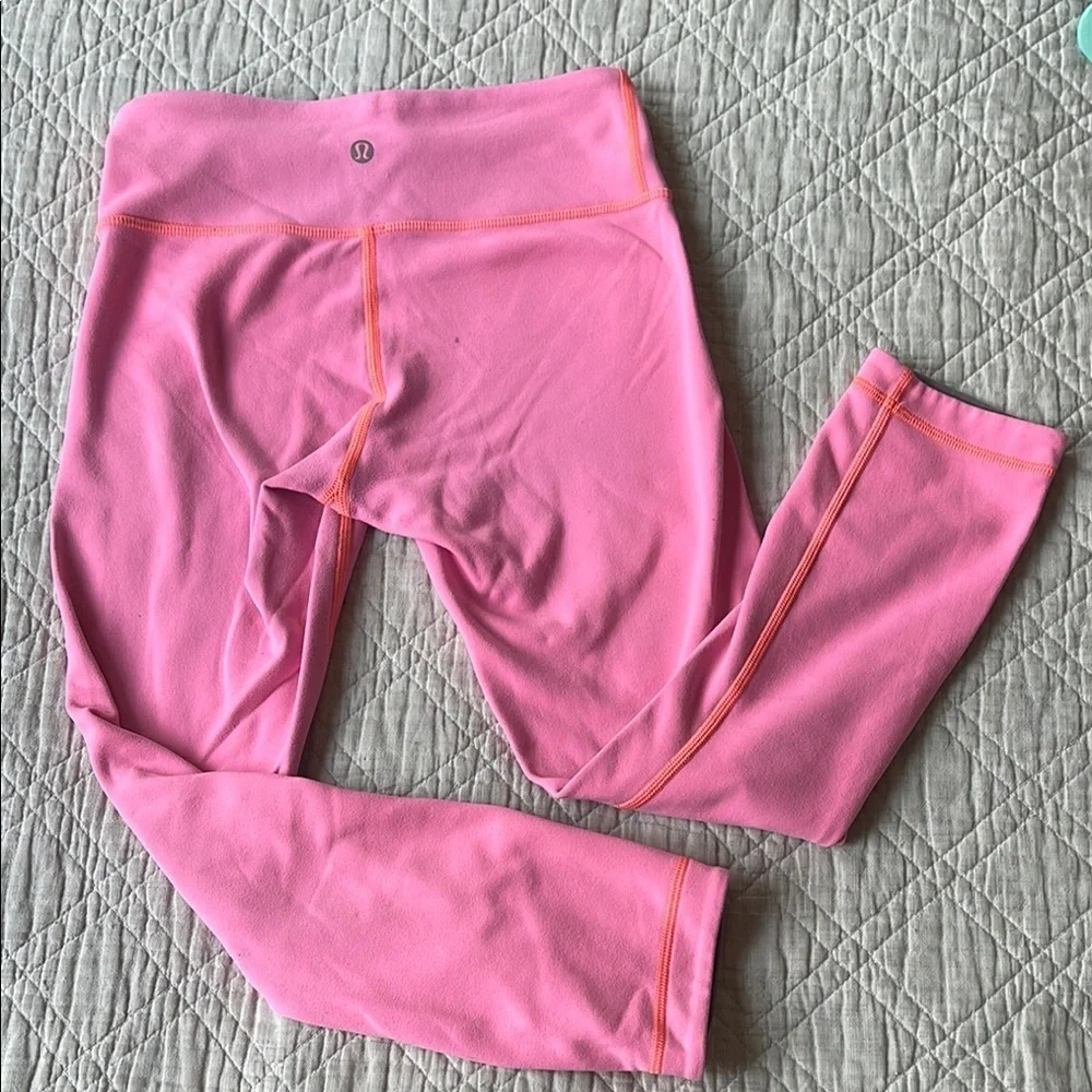 Lululemon Athletica Pink capri Leggings - Picture 3 of 5